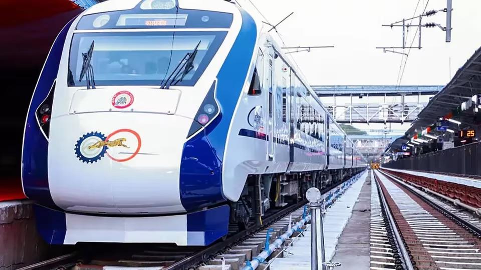 Vande Bharat Express Crosses 9.1 Crore Passengers