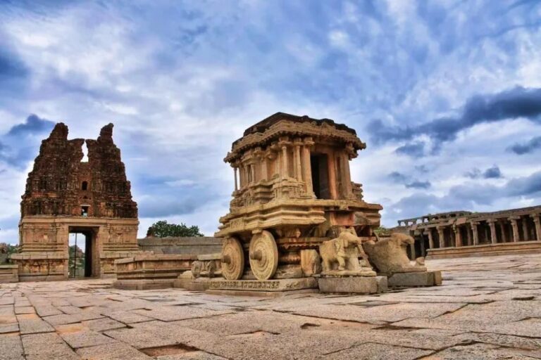 Top Places to Visit in Karnataka travel destinations India tourism