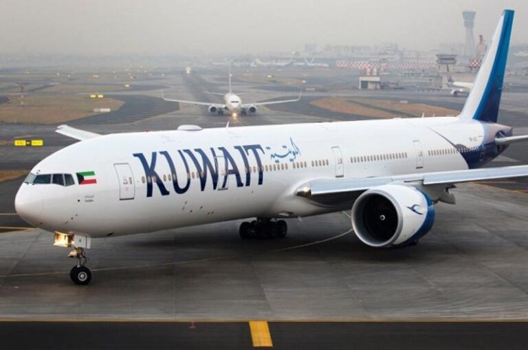 Kuwait Airspace Reopens aircraft operations Kuwait airport