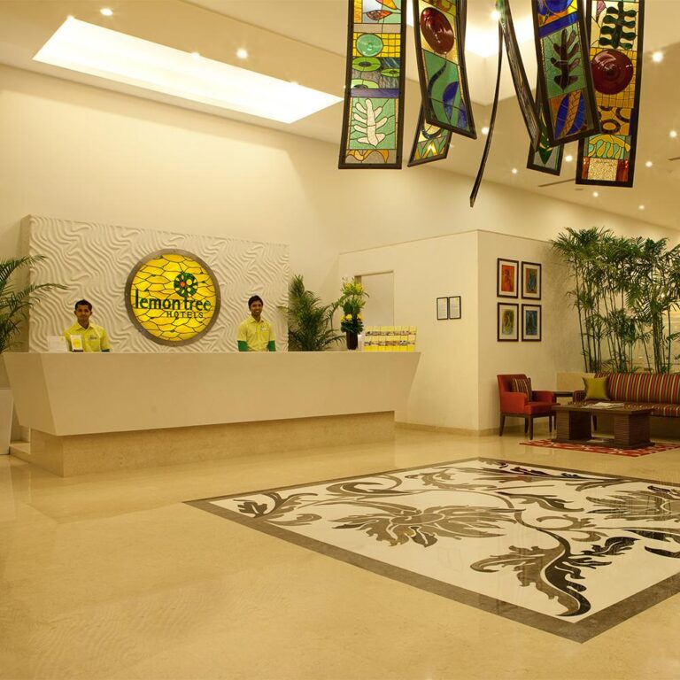 lemon tree hotel shares