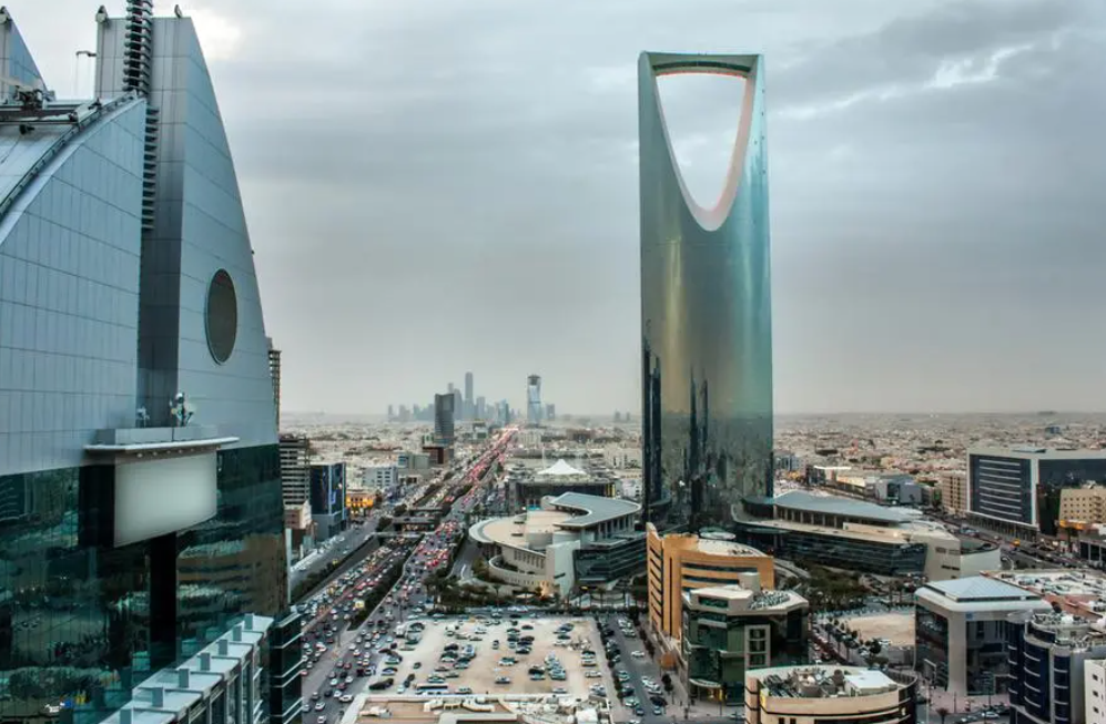 GCC tourism faces a major setback with projected losses of $32 billion amid regional tensions.