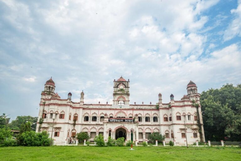 Sultan Palace Patna heritage hotel project controversy