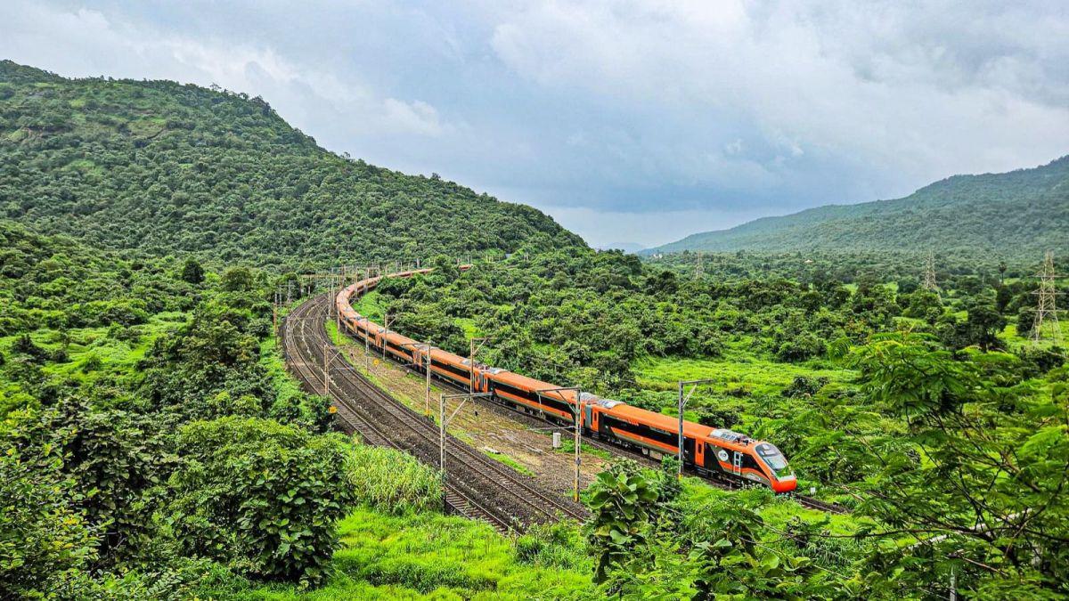 Vande Bharat Express Bengaluru Mangaluru trial run